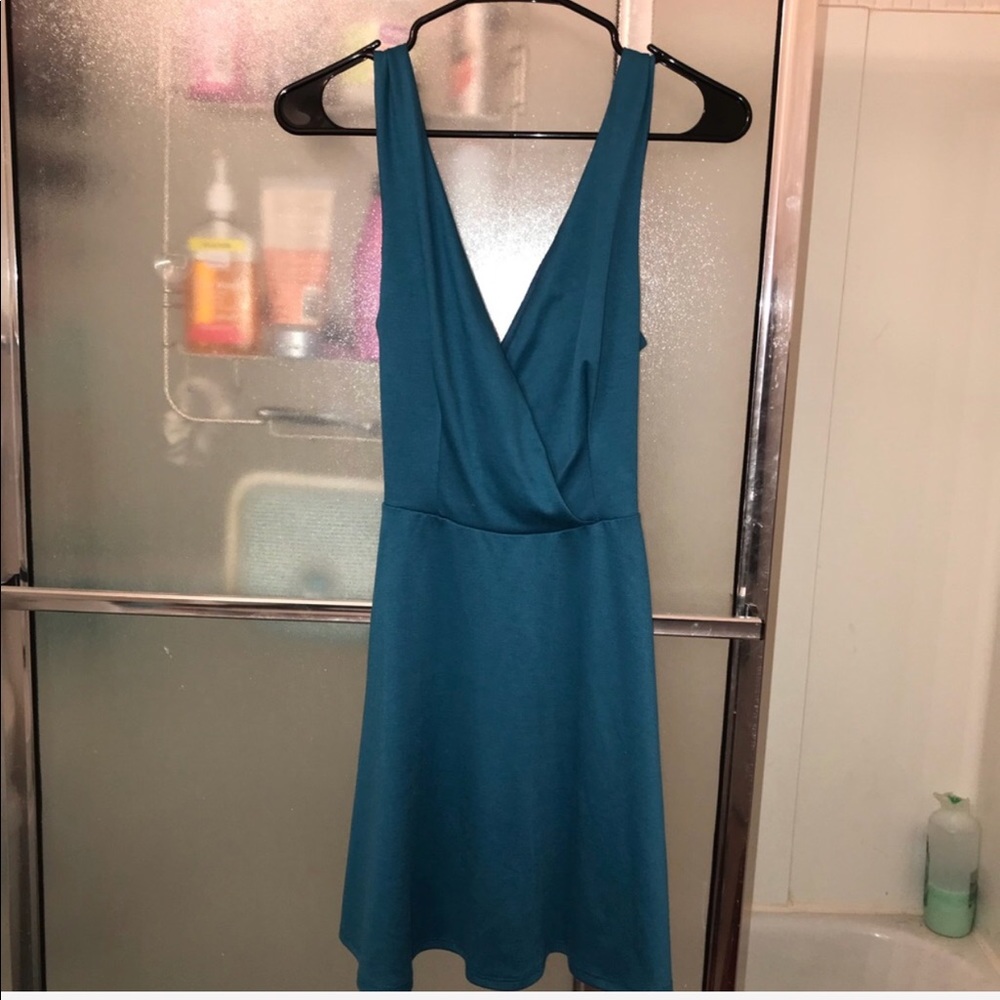 Blue crossed back - Picture 4 of 8